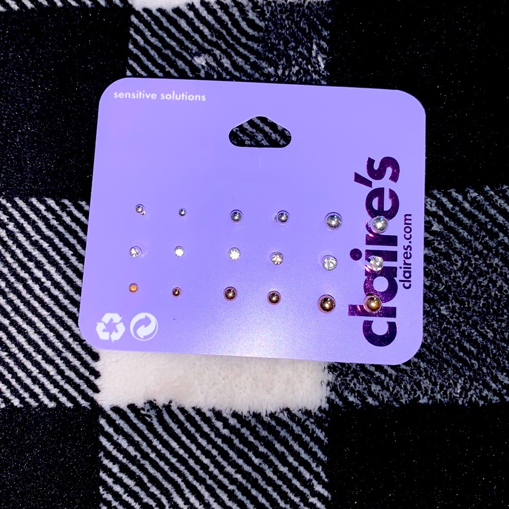 Claire’s earrings!!!